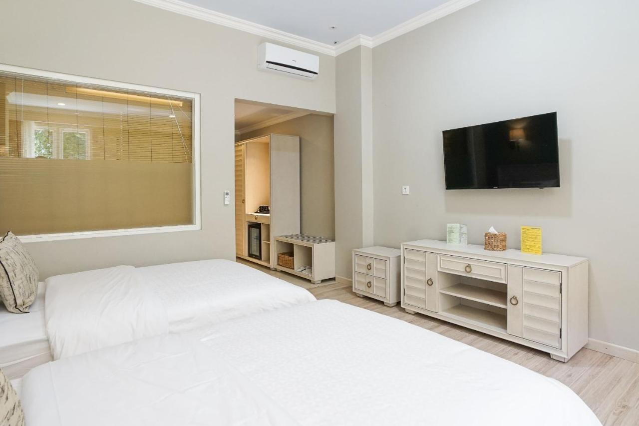 Hotel Villa Emitta Tomohon Exterior foto